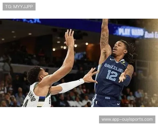 雄鹿追逐莫兰特交易筹码复杂，涉及波蒂斯、库兹马及选秀权